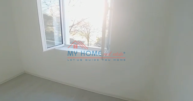 Tirane, jepet me qera zyre Kati 2, 50 m² 650 € (Bllok)