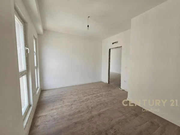 Tirane, shes apartament 2+1 Kati 7, 104 m² 180.000 € (Rruga Dritan Hoxha)