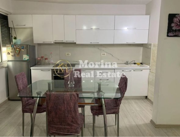 Tirane, jepet me qera apartament 2+1 Kati 3, 80 m² 450 € (Allias)