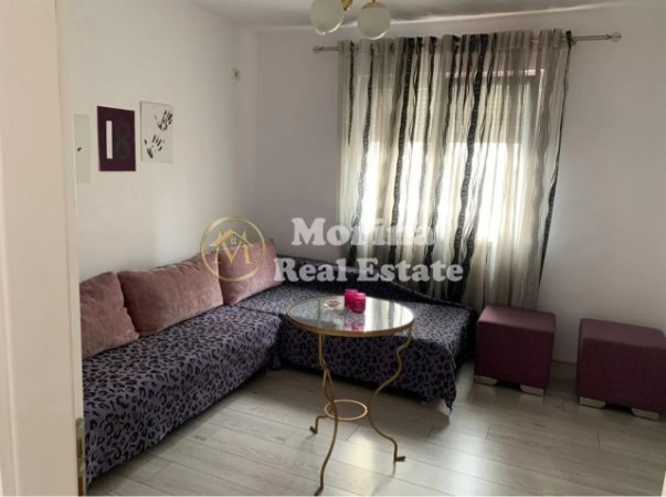 Tirane, jepet me qera apartament 2+1 Kati 3, 80 m² 450 € (Allias)