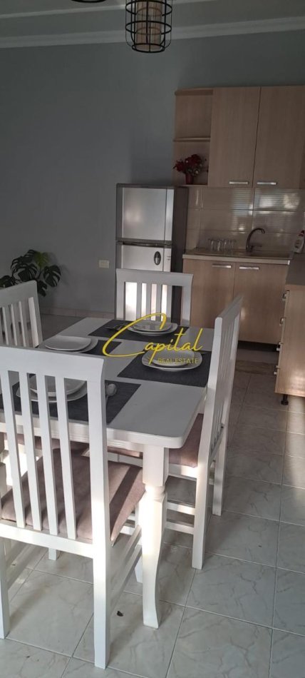 Tirane, jepet me qera apartament 2+1 Kati 5, 80 m² 550 € (RRUGA URFAN TOMINI)