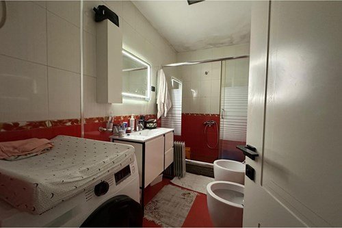 Shitet Apartament 3+1+2 me Post Parkimi, Xhamlliku, 260.000 EURO ID: 1001-17