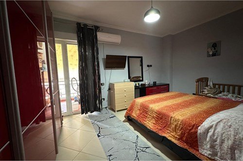 Shitet Apartament 3+1+2 me Post Parkimi, Xhamlliku, 260.000 EURO ID: 1001-17