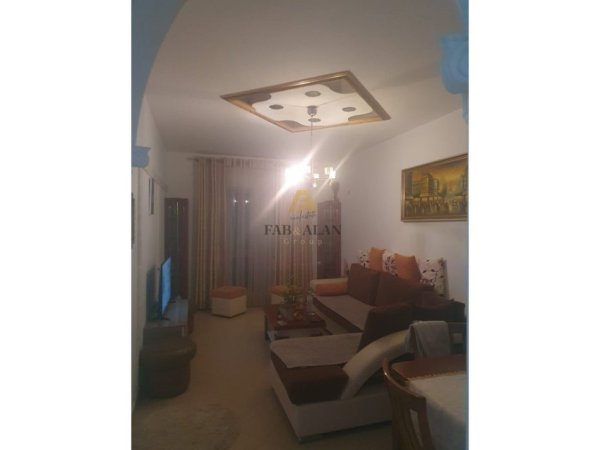 Tirane, shitet apartament 2+1 Kati 2, 106 m² 127.200 € (Top Channel)