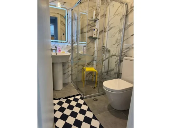 Durres, shitet apartament 2+1+Ballkon Kati 0, 162 m² 380.000 € (Lura 3, Gjiri i Lalzit)