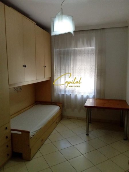 Tirane, jepet me qera apartament 2+1 Kati 5, 90 m² 430 € (ASTIR)