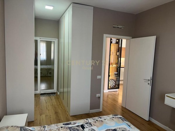 Tirane, shitet apartament 2+1 Kati 2, 107 m² 275.000 € (Liqeni i Thate)
