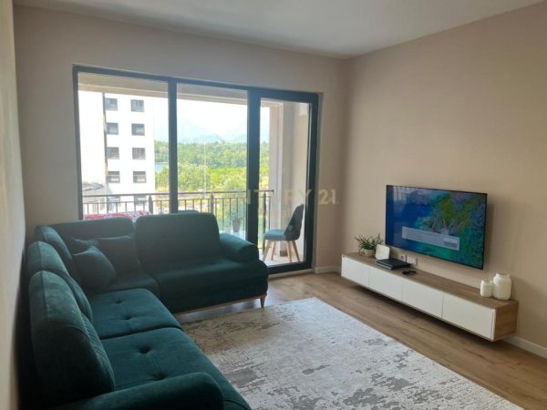 Tirane, shitet apartament 2+1 Kati 2, 107 m² 275.000 € (Liqeni i Thate)