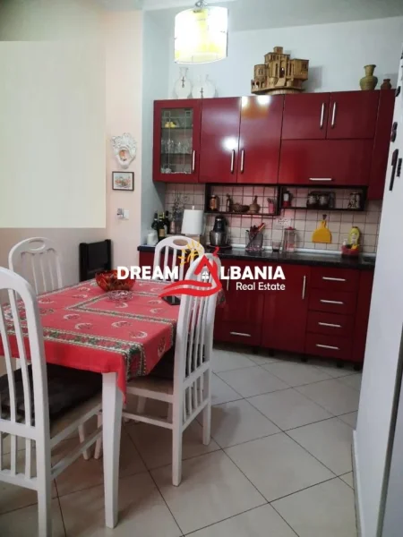 Tirane, shitet apartament 2+1 Kati 6, 86 m² 195.000 € (tek Zogu i Zi prane Ring Center)