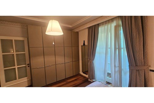Tirane, jepet me qera apartament 2+1 Kati 2, 75 m² 700 € 