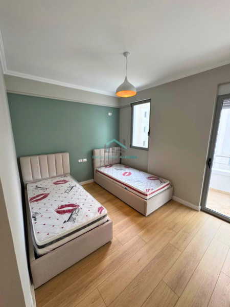 Vlore - Lungomare, shitet apartament 2+1+Ballkon Kati 5, 112 m² 300.000 € (ME PAMJE NGA DETI)