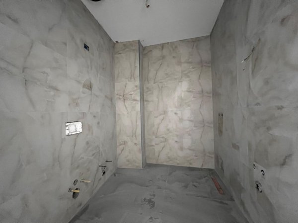 Tirane, shitet apartament 2+1+Ballkon , 103 m² 340.000 € (Lake View Residence - Tiranë)