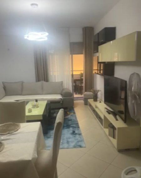 Tirane, shitet apartament 2+1+Ballkon Kati 3, 96 m² 199.000 € (LIQENI THATE)