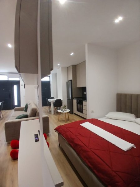 Tirane, jepet me qera apartament 1+1 Kati 0, 35 m² 400 € (Sami frasheri)