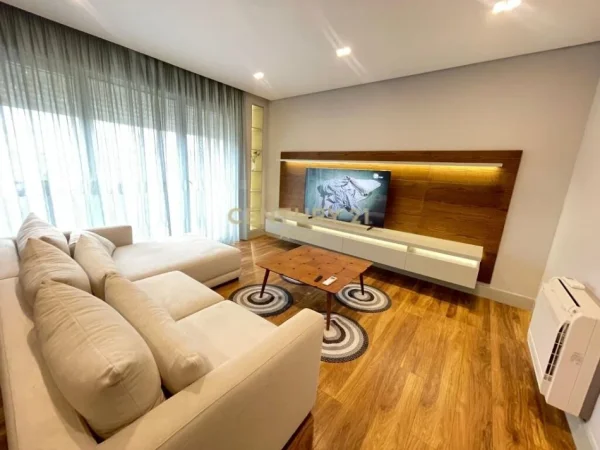 Tirane, JEPET ME QERA apartament 2+1 Kati 2, 115 m² (teg)