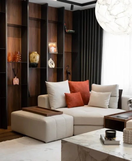 Tirane, shitet apartament 2+1 , 120 m² (9 Katshet)