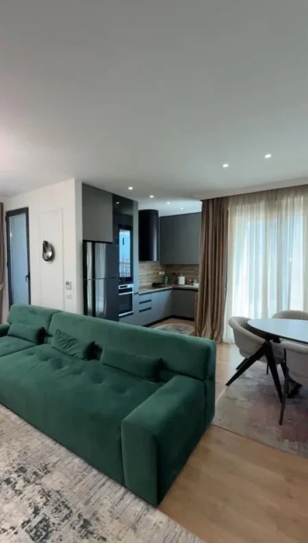 Tirane, shitet apartament 2+1+Ballkon Kati 10, 138 m² 285.000 € (Kompleksi ASL)