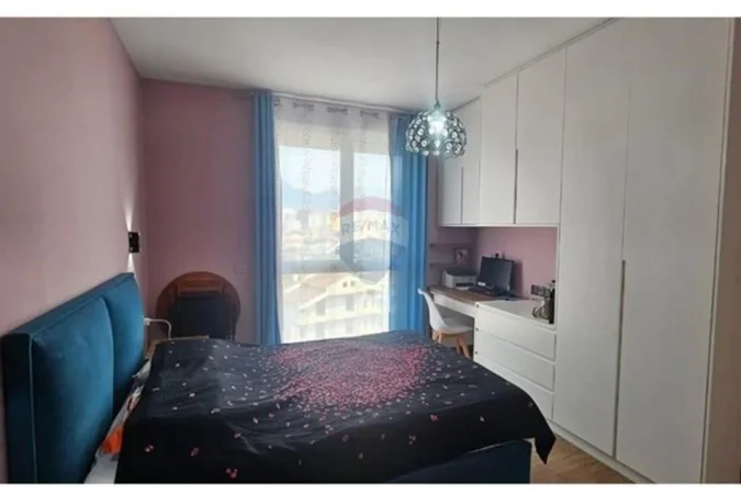 Tirane, jepet me qera apartament 2+1 Kati 6, 105 m² 700 € (Don Bosko)