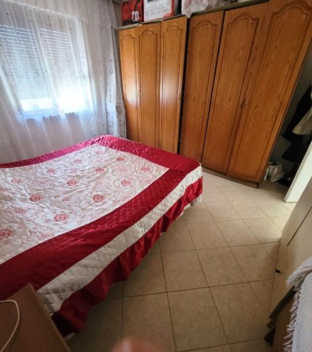 Kavaje, shitet shtepi 2+1+Ballkon Kati 1, 850 m² 45.000 € (Kavaje)