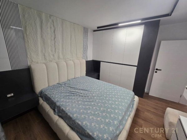 Tirane, jepet me qera apartament 2+1 Kati 3, 57 m² 600 € (21Dhjetori)