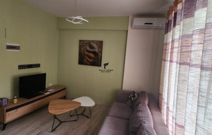 Tirane, jepet me qera apartament 2+1+Ballkon Kati 4, 110 m² 700 € (KOPSHTI ZOOLOGJIK)