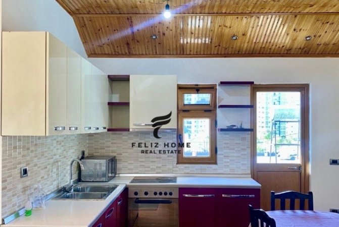 Tirane, jepet me qera apartament 2+1+Ballkon Kati 3, 100 m² 500 € (FUSHA E AVIACIONIT)