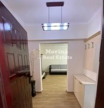 Tirane, jepet me qera apartament 2+1 Kati 3, 70 m² 700 € (Mine Peza)