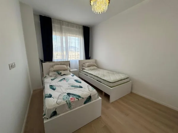 Tirane, jepet me qera apartament 2+1+Ballkon Kati 6, 100 m² 800 € (Kompleksi Aura)