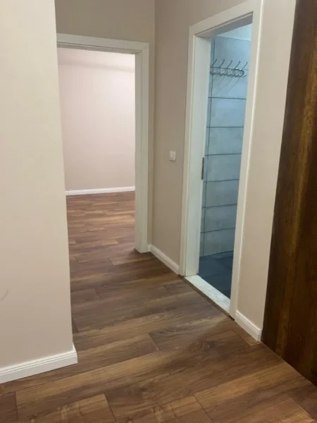 Tirane, shitet apartament 2+1+Ballkon Kati 2, 78 m² 113.000 € (Fresk)