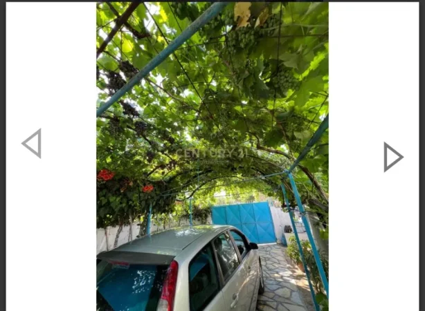 Durres, shitet Vile 4+1+Aneks+Ballkon Kati 2, 235 m² 220.000 € (Gjimnazi Dhosi Liperi)