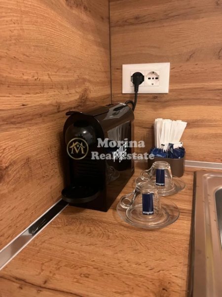 Tirane, jepet me qera apartament 1+1 Kati 5, 70 m² 460 € (Spitali Amerikan 3)