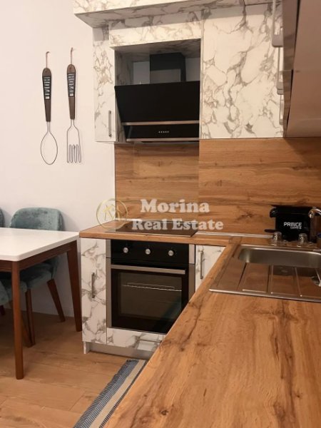 Tirane, jepet me qera apartament 1+1 Kati 5, 70 m² 460 € (Spitali Amerikan 3)
