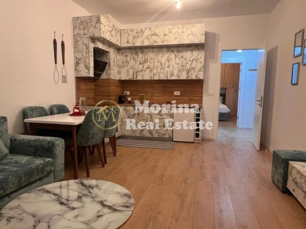 Tirane, jepet me qera apartament 1+1 Kati 5, 70 m² 460 € (Spitali Amerikan 3)