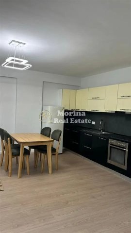 Tirane, jepet me qera apartament 1+1+Ballkon Kati 1, 65 m² 430 € (Rruga 5 Maji)