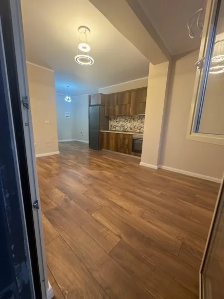 Tirane, shitet apartament 2+1 , 78 m² 113.000 € 