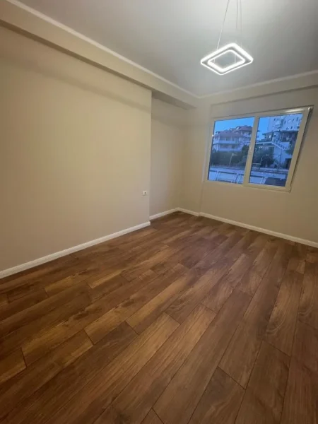 Tirane, shitet apartament 2+1 Kati 2, 78 m² 113.000 € (FRESK)