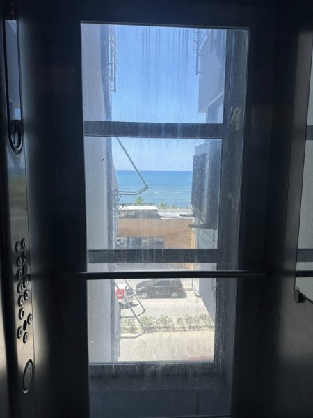 Durres, jepet me qera apartament 2+1+Ballkon Kati 4, 700 € (Qera Apartament Sistemin 2+1+2 me 2 ballkone • Ballore me DETIN Currila Lagja 1 +355 069 20 39 456)