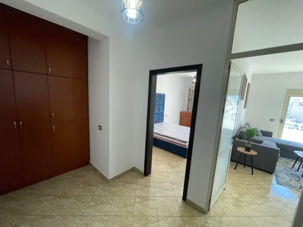 Durres, shes apartament 1+1+Ballkon Kati 8, 62 m² 65.000 € (SHITET Super Apartament • 1+1 + Ballkon 069 20 39 456 069 37 80 684 Kazazi ,Lagja 5 Durres)