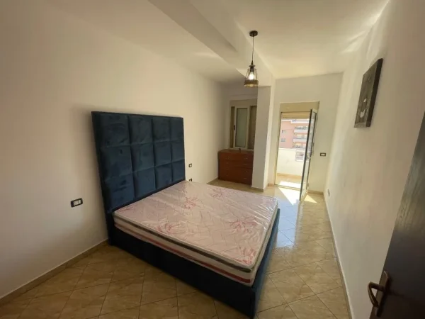 Durres, shes apartament 1+1+Ballkon Kati 8, 62 m² 65.000 € (SHITET Super Apartament • 1+1 + Ballkon 069 20 39 456 069 37 80 684 Kazazi ,Lagja 5 Durres)