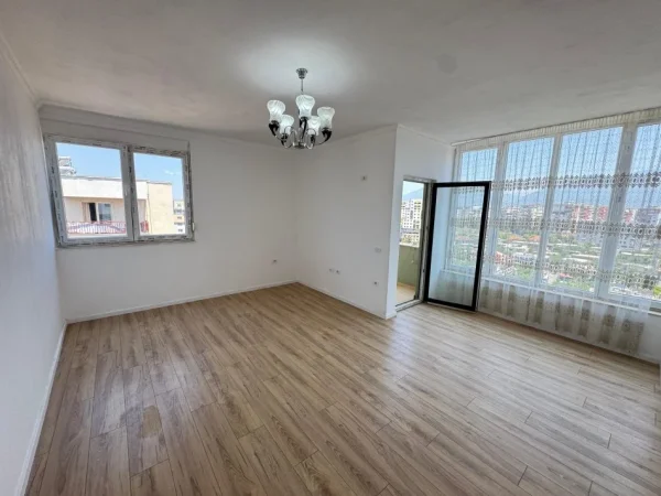 Tirane, shitet apartament 1+1 Kati 9, 64 m² 87.000 € 