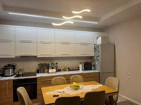 Tirane, jepet me qera apartament 2+1+Post Parkimi,+Ballkon Kati 7, 77 m² 750 € (Don Bosko)