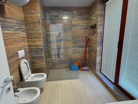 Tirane, jepet me qera apartament 1+1 Kati 7, 56 m² 900 € 