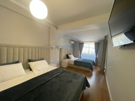 Tirane, jepet me qera apartament 1+1 Kati 4, 73 m² 900 € 