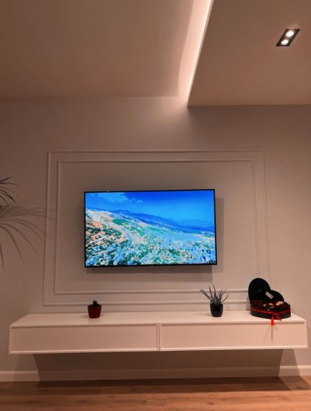 Tirane, shitet apartament 1+1+Ballkon Kati 6, 180.000 € (Stacioni i Trenit)