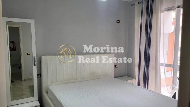 Tirane, jepet me qera apartament 1+1 Kati 4, 70 m² 500 € (Yzberisht)