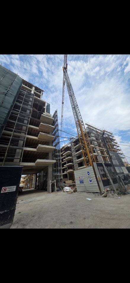 Tirane, shitet apartament 1+1+Ballkon Kati 2, 72 m² 107.000 € (Javer Malo)