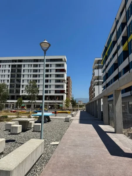 Tirane, shitet apartament 2+1+Ballkon Kati 2, 84 m² 90.000 € (Univers City Gati Per Banim Okazion)