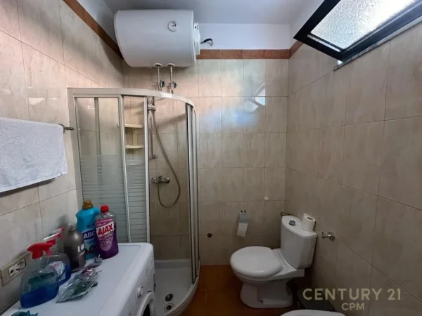 Tirane, shes Vile 2+1 Kati 3, 217 m² 340.000 € (Hipoteka)