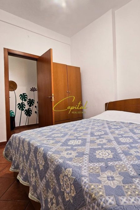 Tirane, jepet me qera apartament 1+1 Kati 3, 70 m² 500 € (RRUGA E DURRESIT)