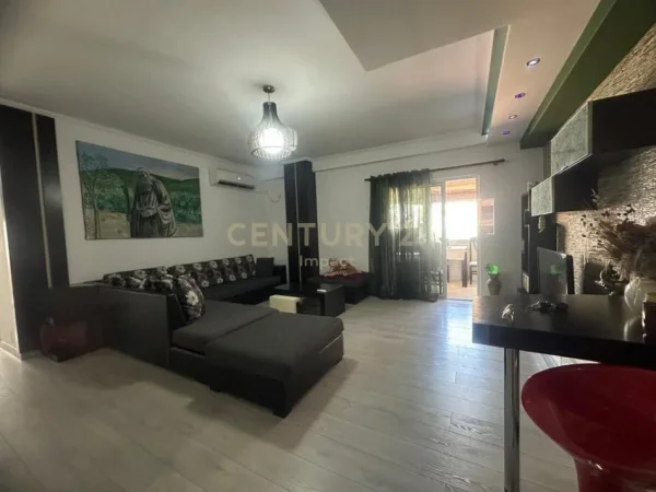 Tirane, shes apartament 2+1 Kati 2, 110 m² 186.000 € (Rr. Jordan Misja)